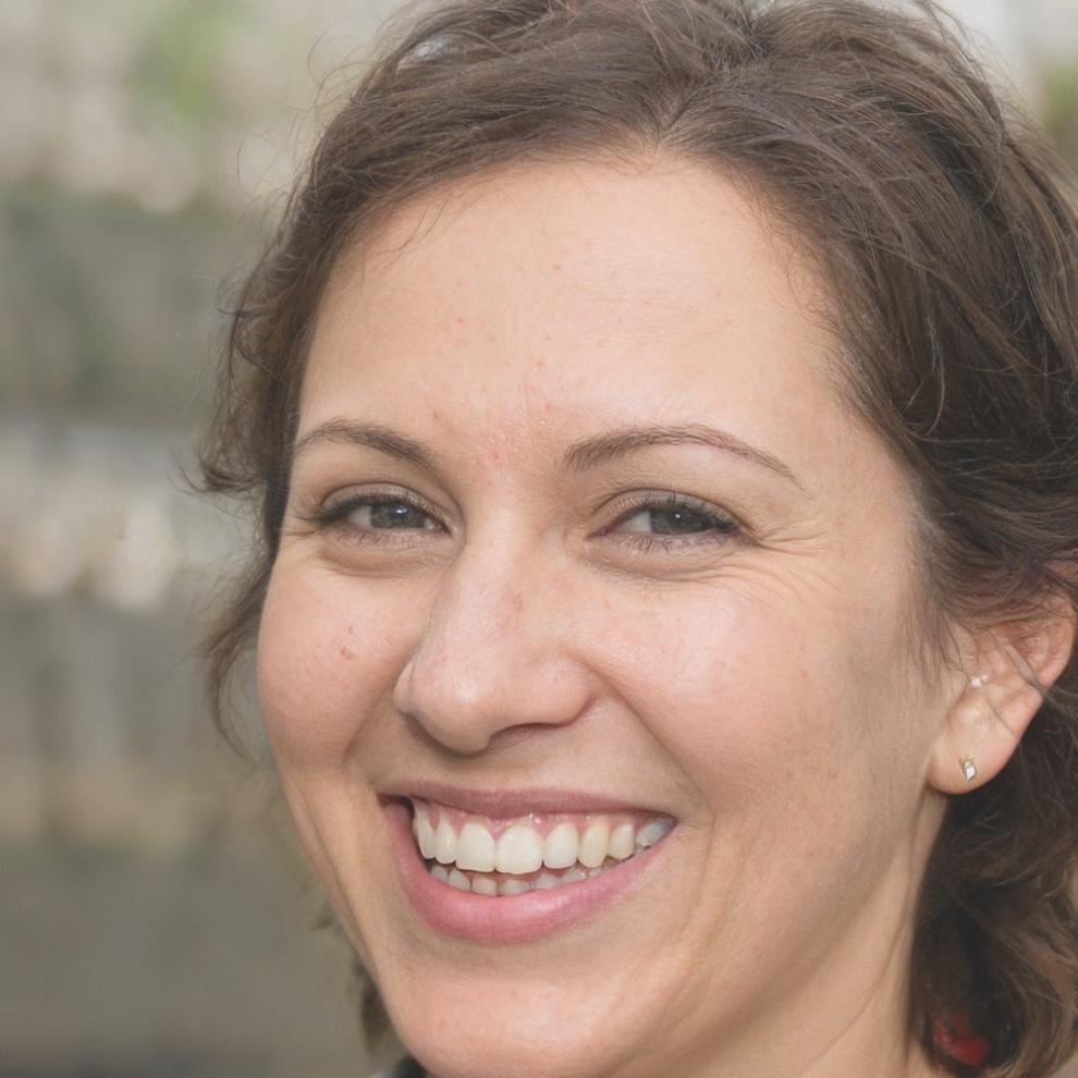 Sarah Müller - Senior Finanzberaterin